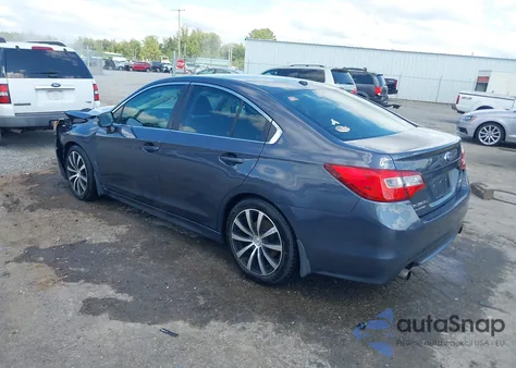 2015 Subaru Legacy 3.6R Limited z USA, uszkodzony, nr VIN 4S3BNEJ66F3008105